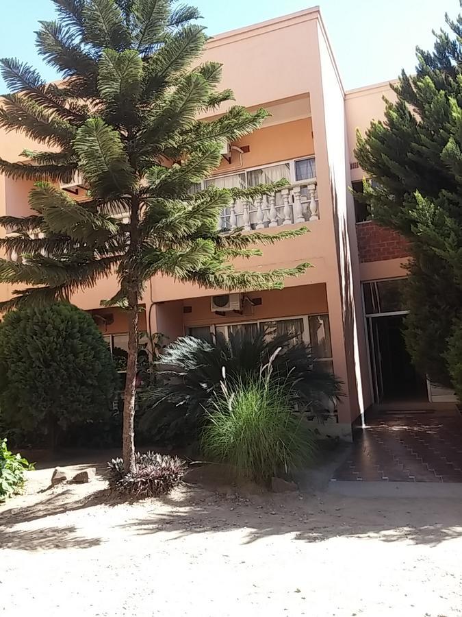 Mwiluzi Motel Ltd Λουσάκα Εξωτερικό φωτογραφία